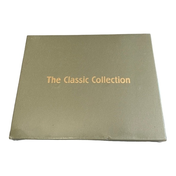 NIB Tic Tac Toe Game Classic Collection Board Game 2 Players Game - Picture 3 of 4